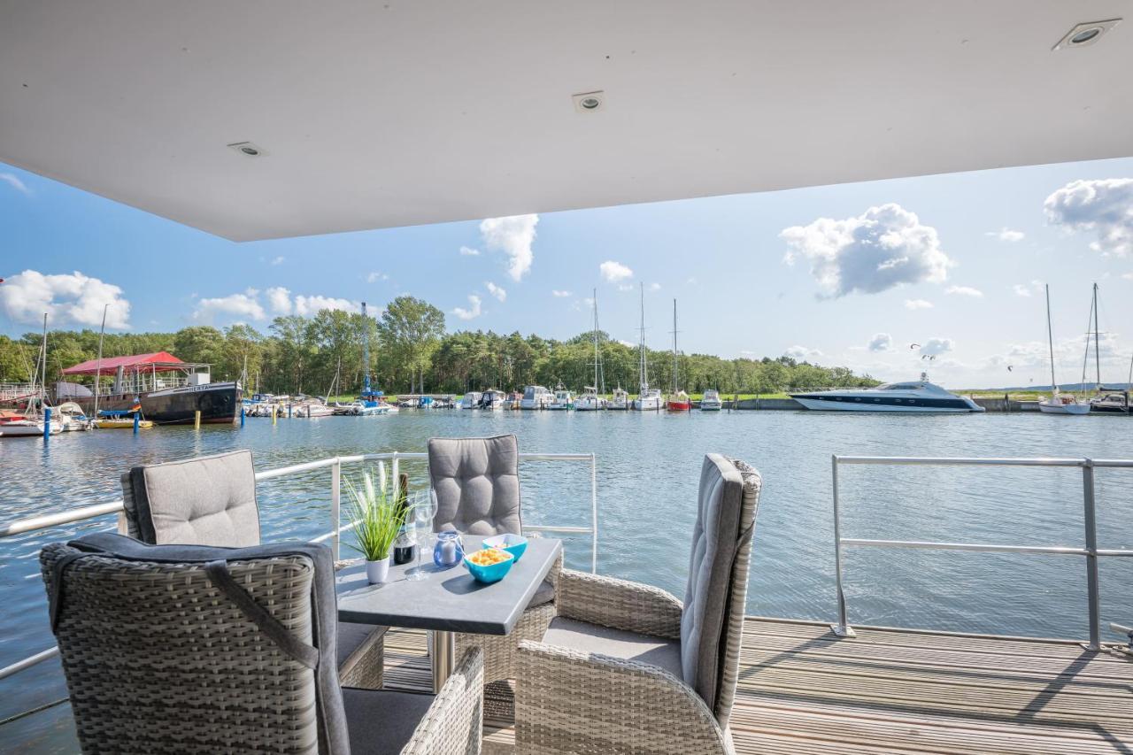 Hotel Marina Martinshafen Sassnitz Exterior foto